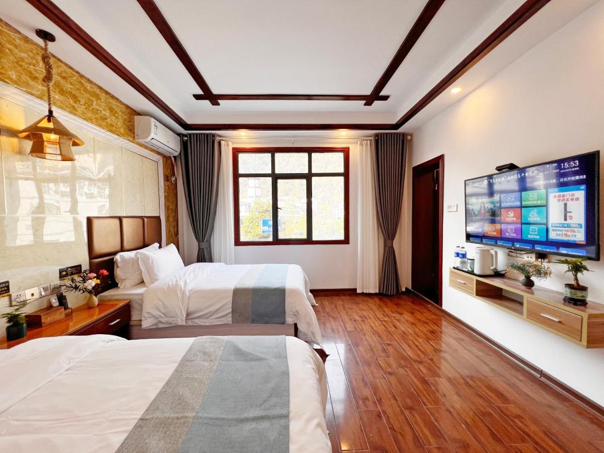 Yijingju Humanistic Inn Zhangjiajie Buitenkant foto