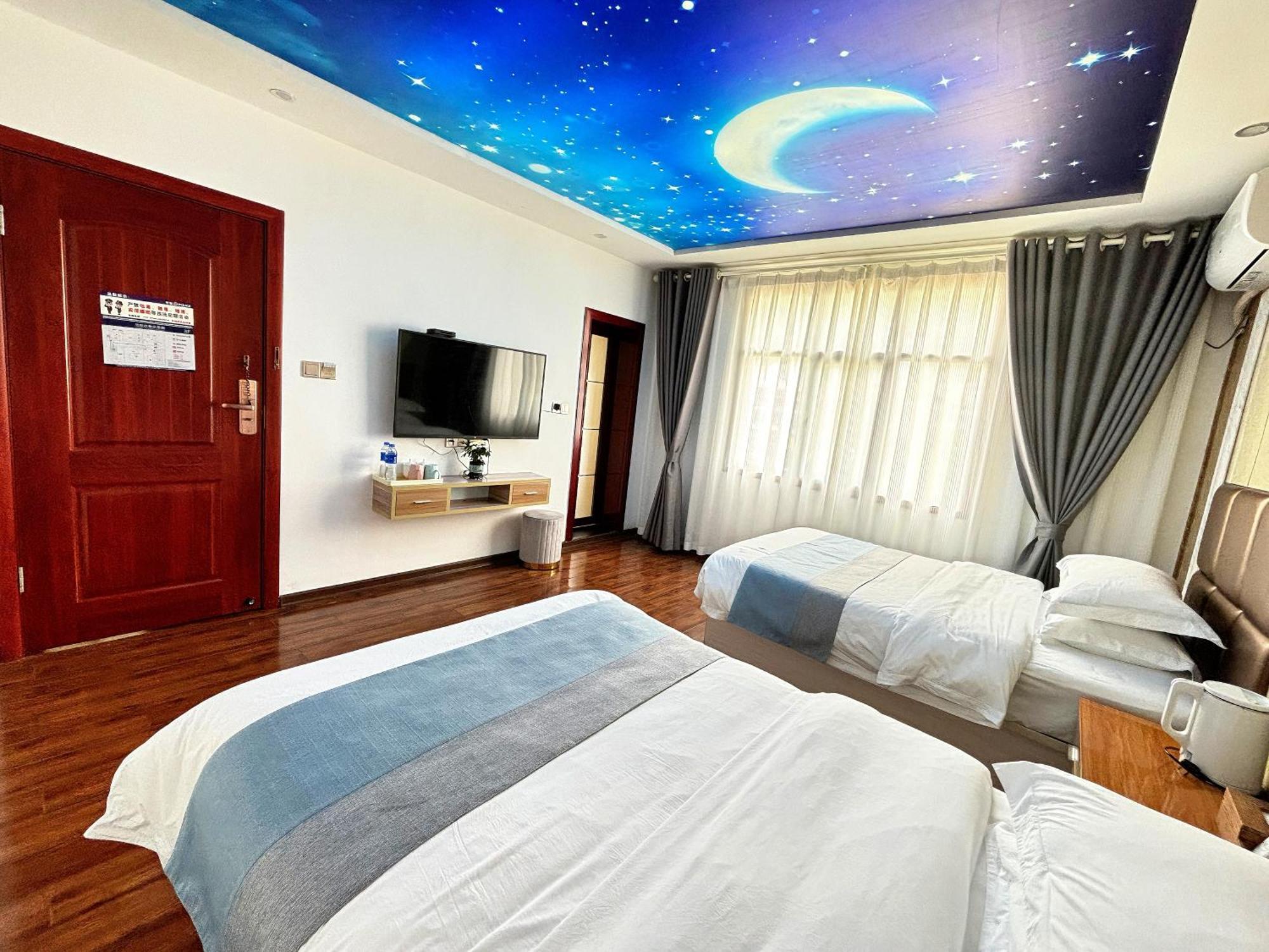 Yijingju Humanistic Inn Zhangjiajie Buitenkant foto