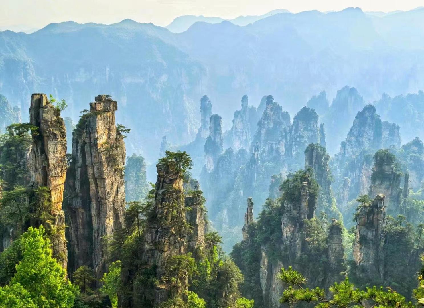 Yijingju Humanistic Inn Zhangjiajie Buitenkant foto